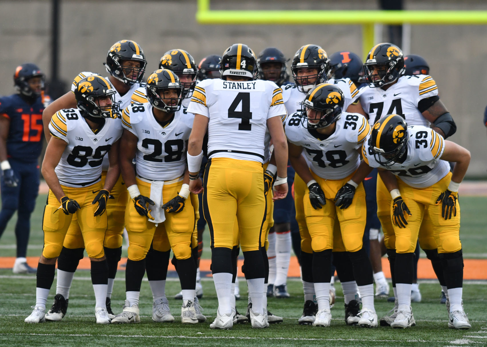 111718-iowaillinois-013a.JPG